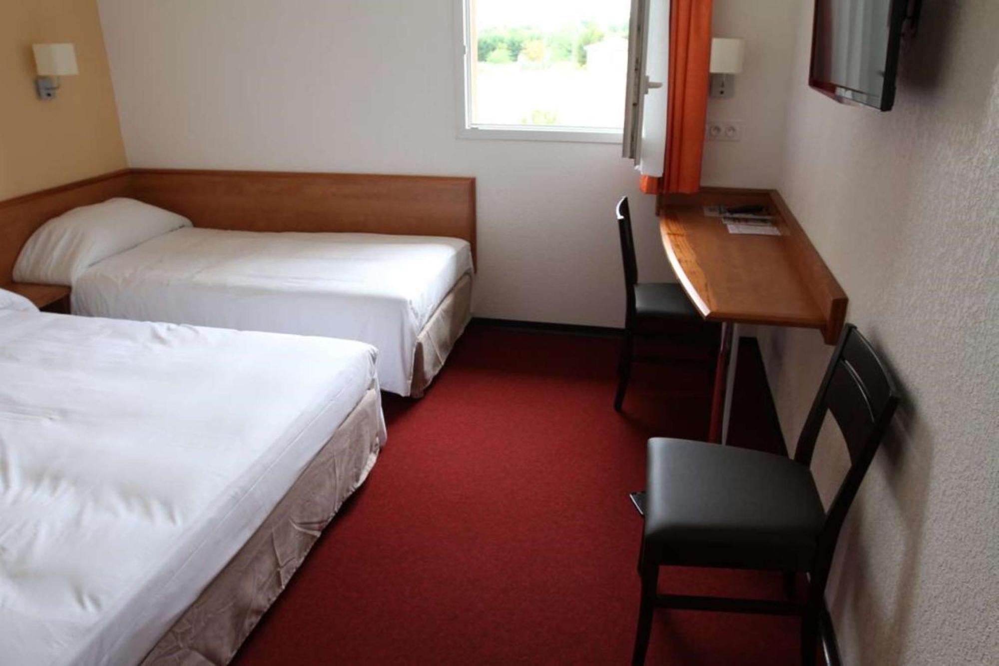 Brit Hotel Confort Villeneuve Sur Lot Bias  Exterior photo
